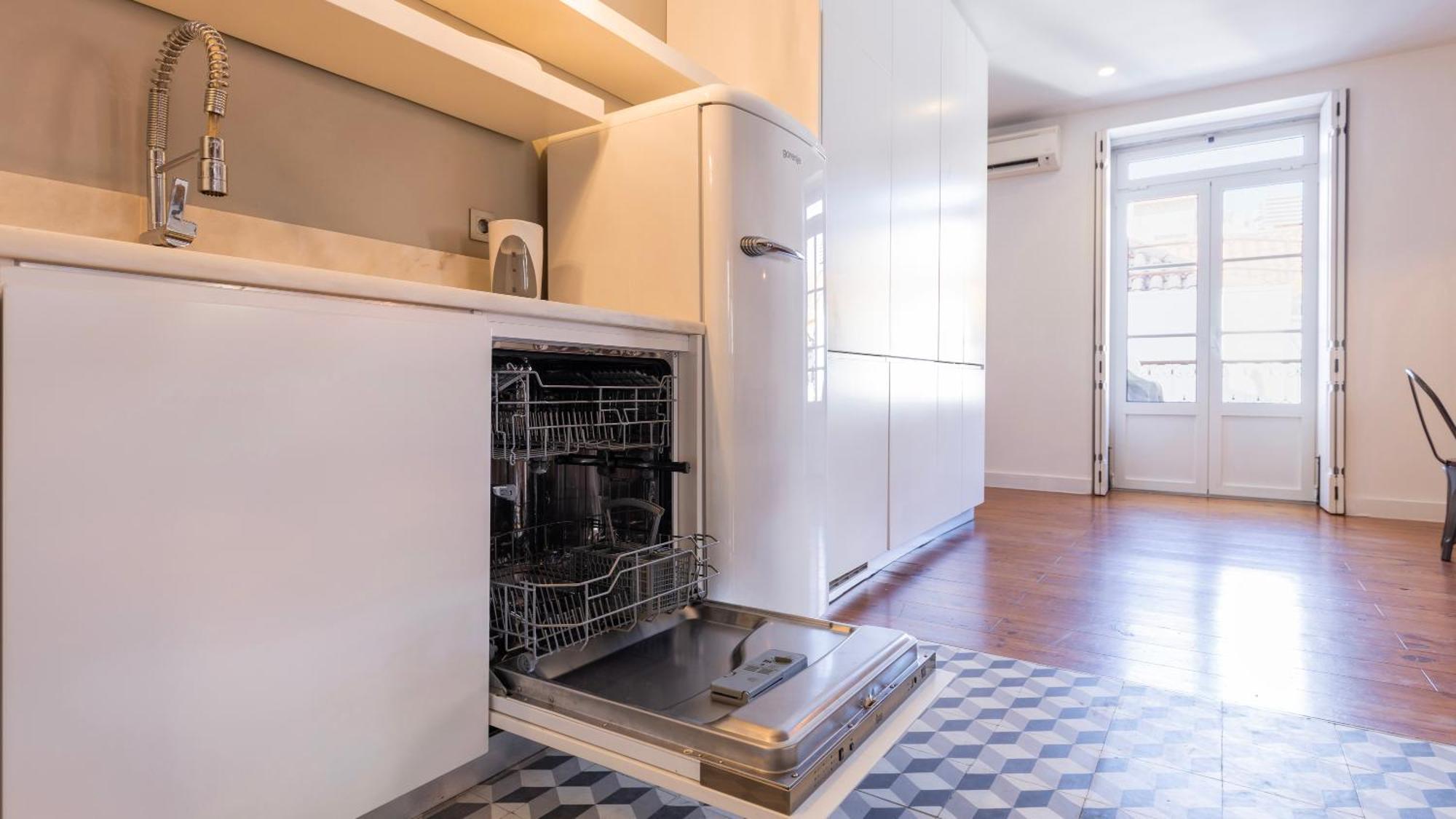 Charming 3Bdr Duplex In City Center By Lovelystay Lisabona Exterior foto