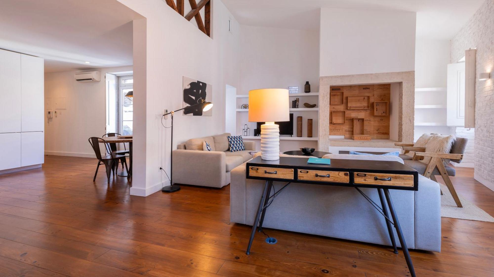 Charming 3Bdr Duplex In City Center By Lovelystay Lisabona Exterior foto