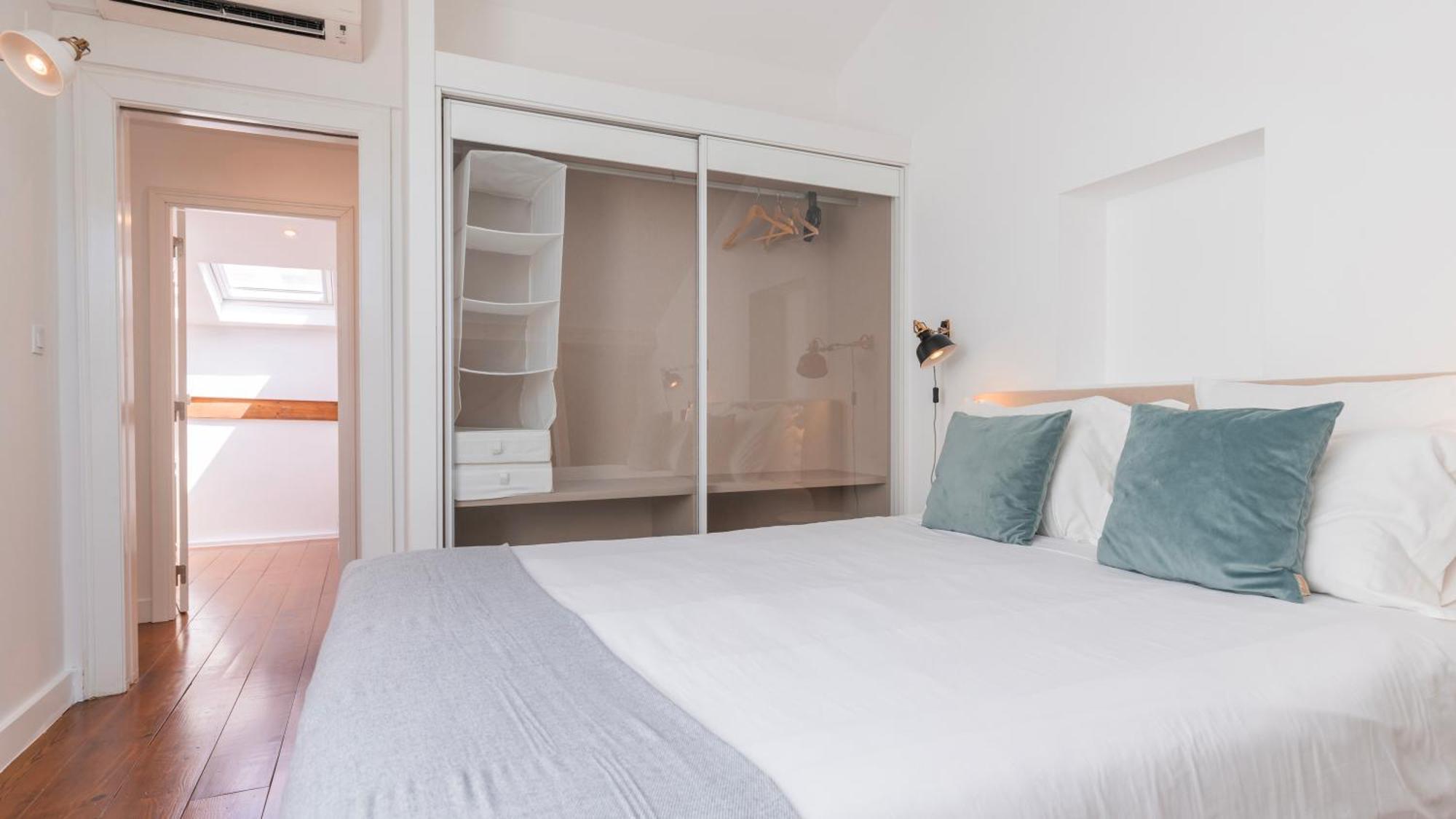 Charming 3Bdr Duplex In City Center By Lovelystay Lisabona Exterior foto