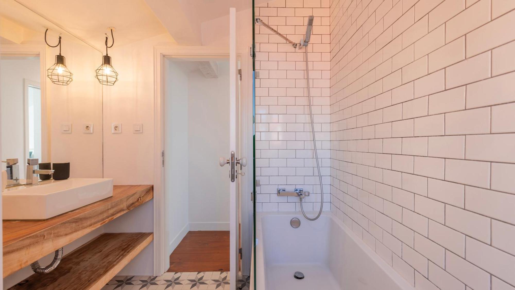 Charming 3Bdr Duplex In City Center By Lovelystay Lisabona Exterior foto